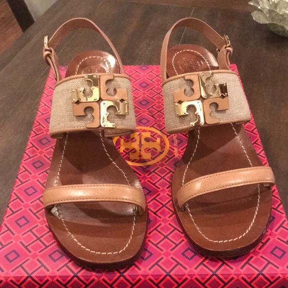 tory burch low heel shoes